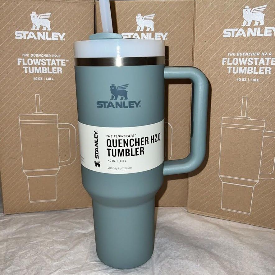 STANLEY THE QUENCHER H2.0 FLOWSTATE TUMBLER SHALE (SOFT MATTE)