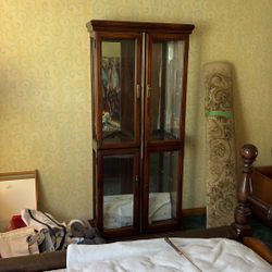 Glass cabinet