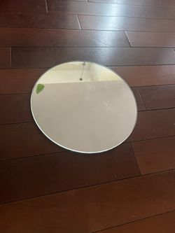 12” Round Mirror