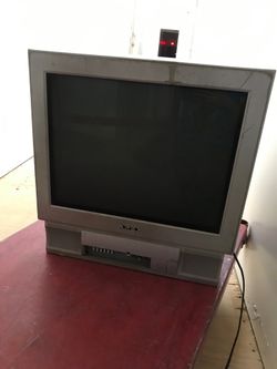 20 inch retro gaming tv works as is used not new