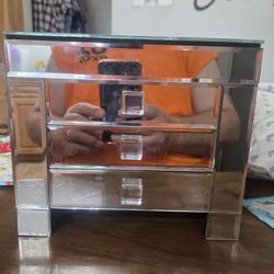 3-Drawer Mirrored Jewelry Box