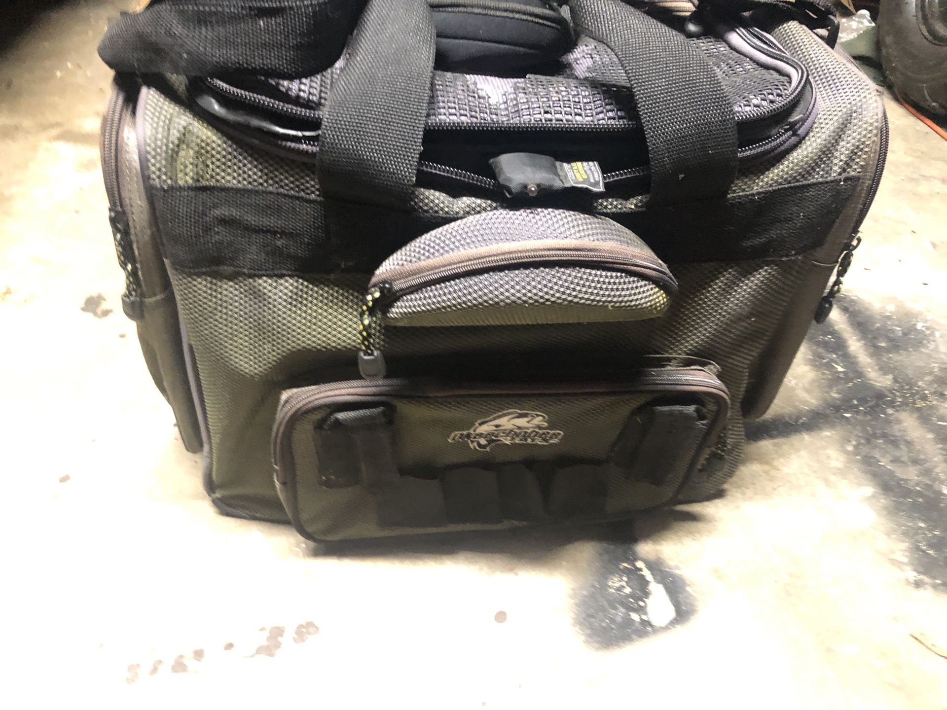 Tackle bag/box has 7-8 containers