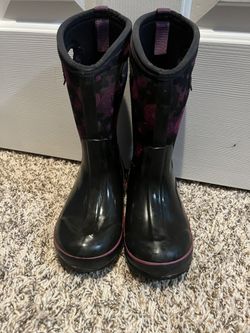 Bogs Waterproof  Size 1 Y