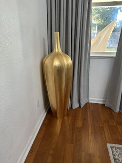 Zgallerie Vase