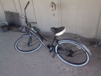Girls Huffy Beach Crusiee 26 inch