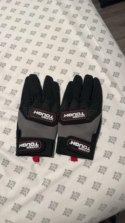 Working gloves 🧤