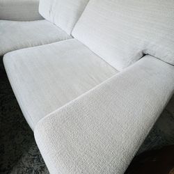 Oversized Chenille Upholstered Love Seat in Great Condition!