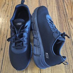 Skechers Like new Men's Size 9.5 / women's 11