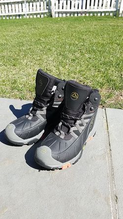 LA Sportiva Women's Hiking Boots (size 7.5)