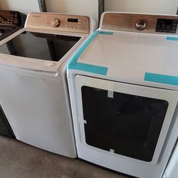 New Samsung Top Loading Washer And Gas Dryer Set 