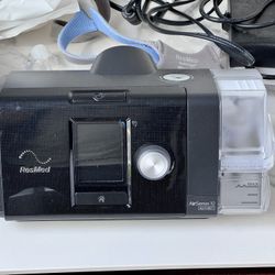 ResMed Airsense 10 with all accessories 