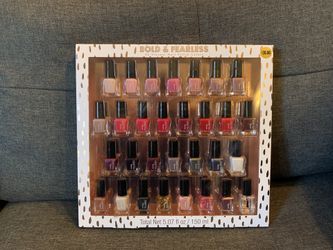 Nail polish set