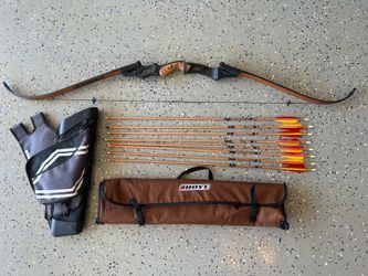 Hoyt Dorado Recurve Bow - 45lbs draw weight at 28”