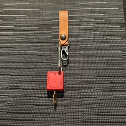 Leather Belt Loop L O T O
