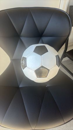 Classic Black and White Soccer Ball - Size 4