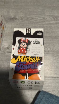 Mickey family keychains Minnie