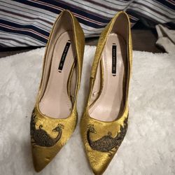 Zara Gold Shoes Size 5