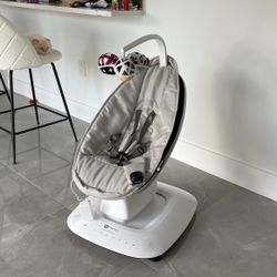 4Moms Multi-motion Baby Swing 