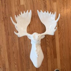 Z Gallerie - Moose Head Hanging Sculpture