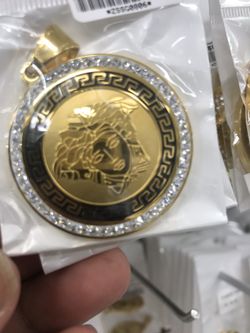 14k Gold Filled Finish MEDUSA Pendant