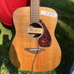 Guitar 