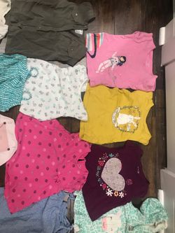 33 pc bundle, baby girl clothes. Brand names all seasons , barely used or not at all. 6m to 18m some 24 m.