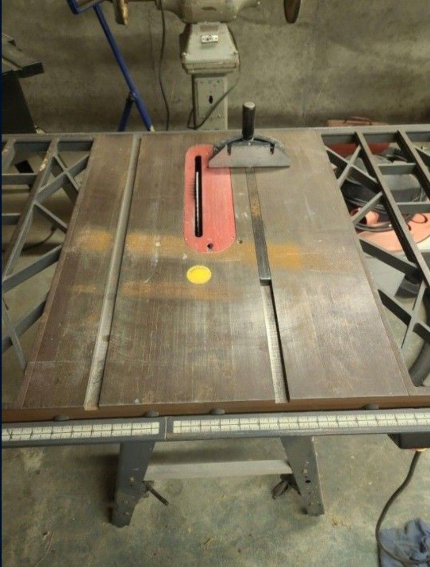 Sears Craftsman Contractor Series 10" Belt Drive Table Saw