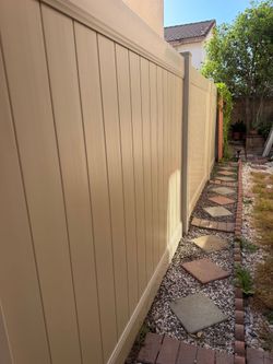 6' Tan Vinyl Fence Materials
