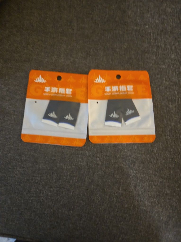 Mobile Gaming Finger Sleeves 2 Count