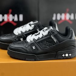 Louis sneakers many more colors available