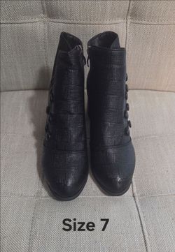 Black Textured Ankle Boots Size 7