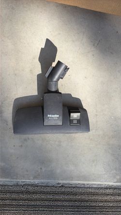 Miele vacuum attachment