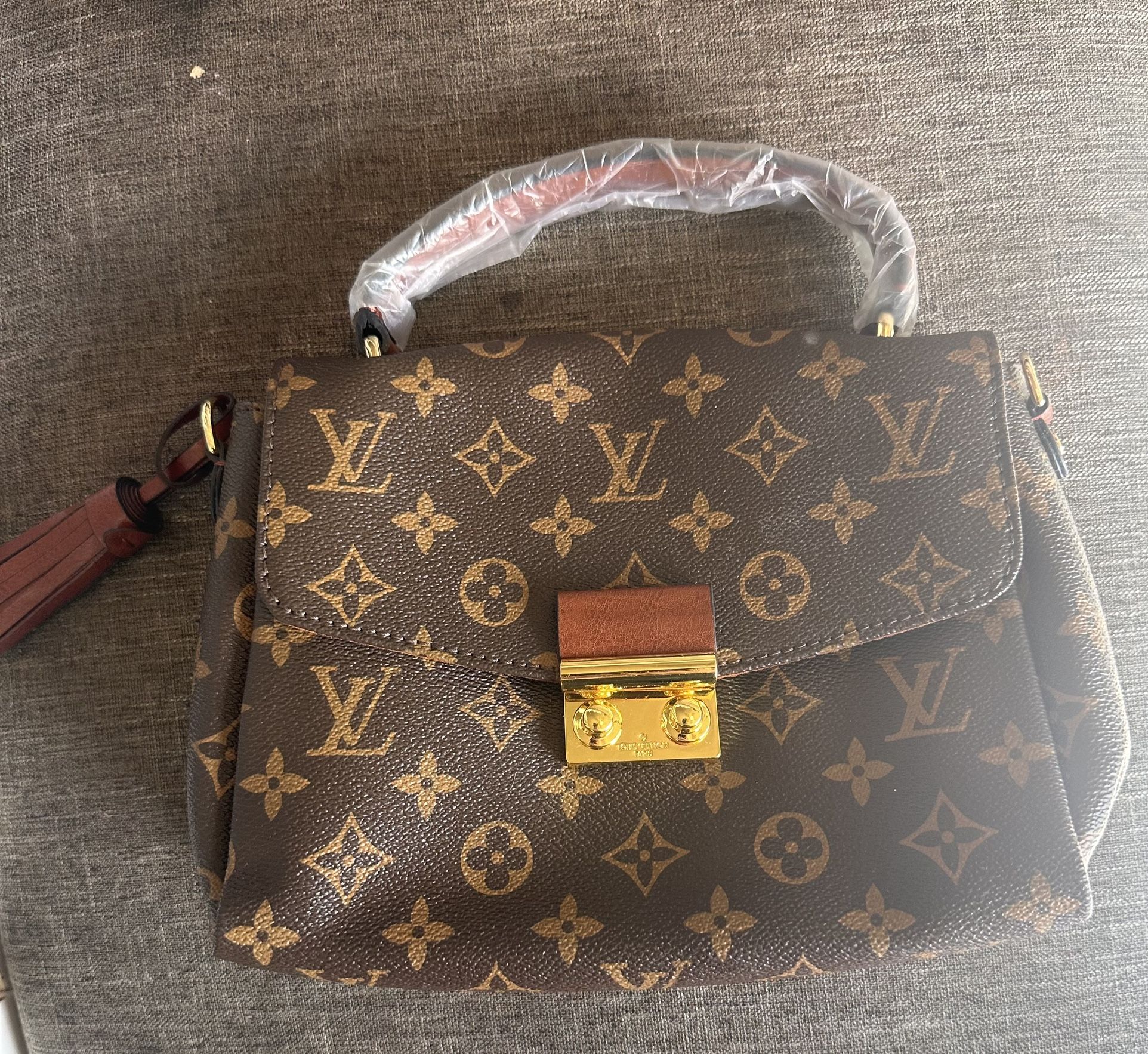 Louis Vuitton Bag/purse