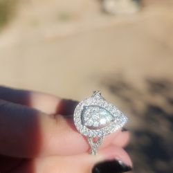 10k Diamond Ring