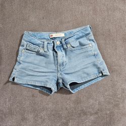 Girl 5 6 T Levi's stretchy jean shorts