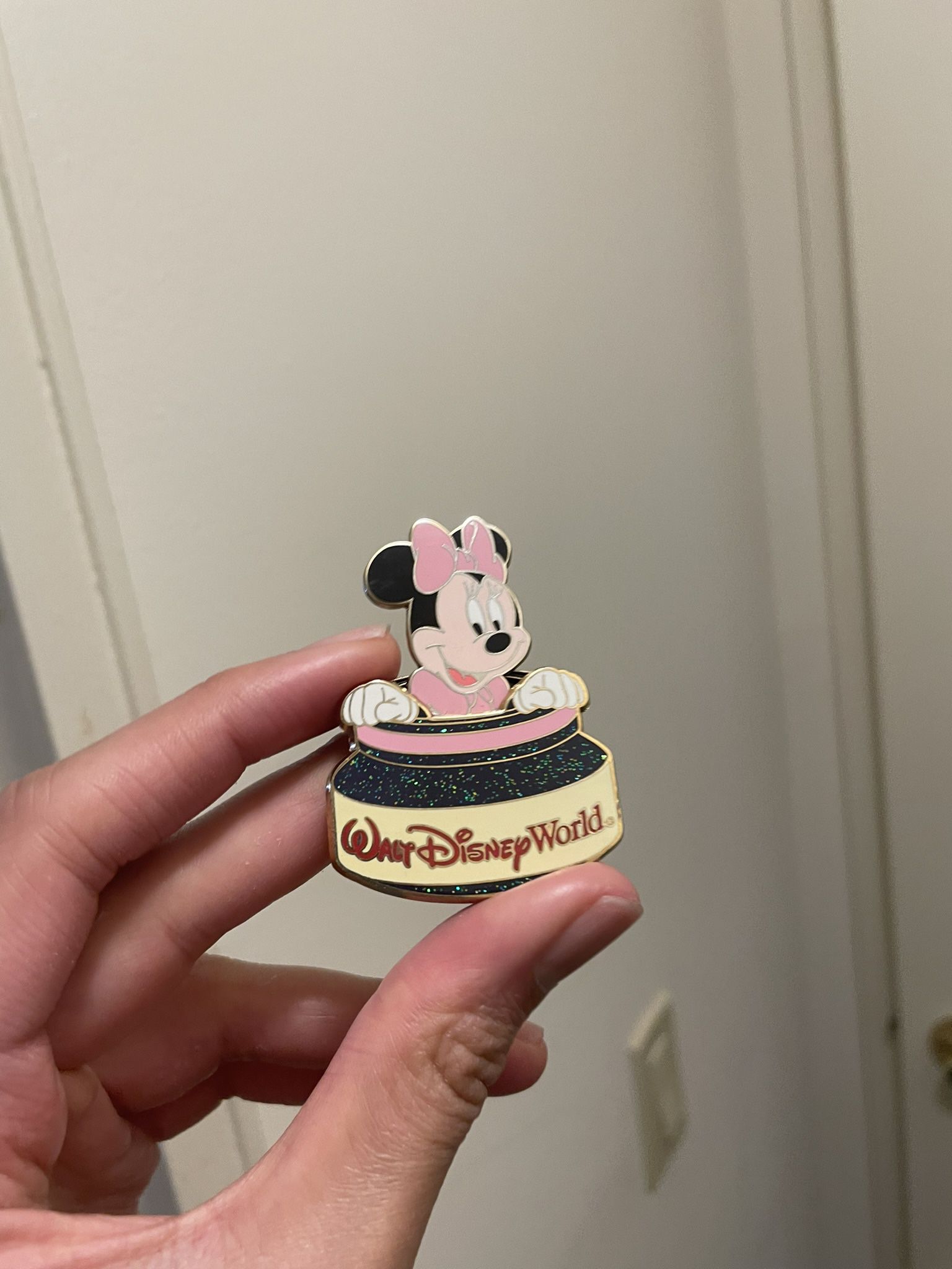 Disney Minnie  Mouse Inkwell Pin