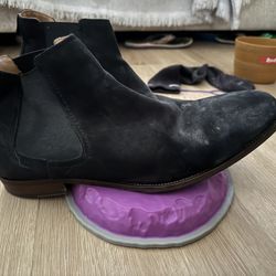 Men’s Suede Boots Size 12