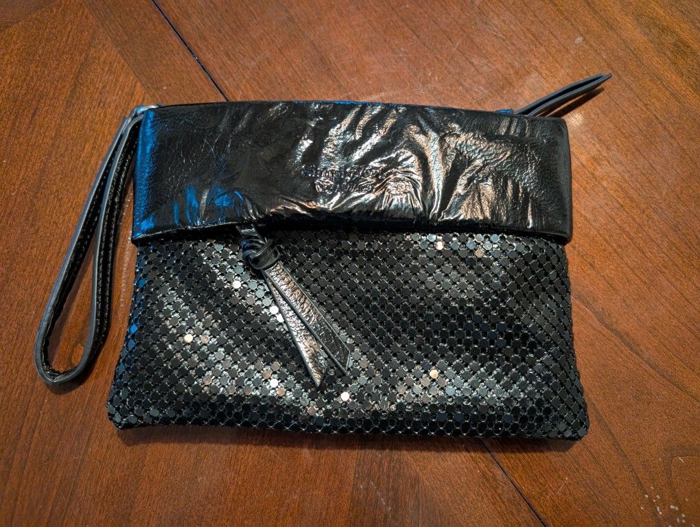 Simply Vera by Vera Wang Black Metal Mesh Wristlet Clutch Evening Purse