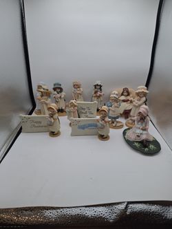 Jan Hagara Collectible Figurines Set