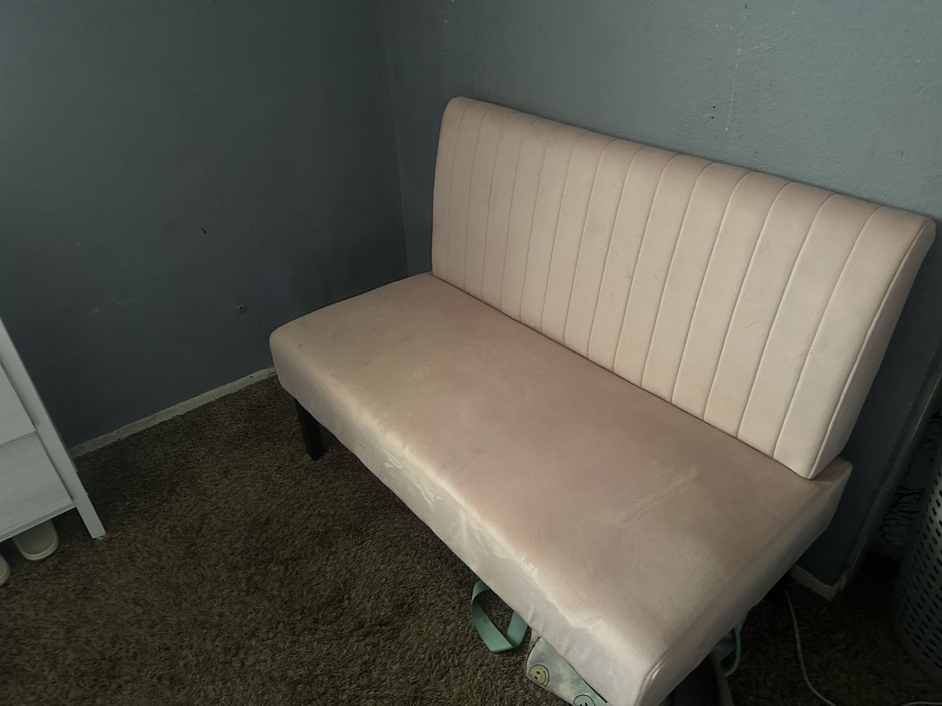 Lounge/bedroom Couch