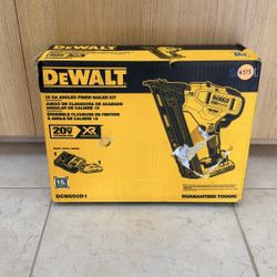 DEWALT DCN650D1 15GA ANGLED FINISH NAILER KIT 