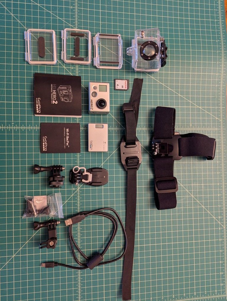📸 GoPro Hero2 Action Camera Kit – WiFi Adapter + Waterproof Case + Mounts Included
