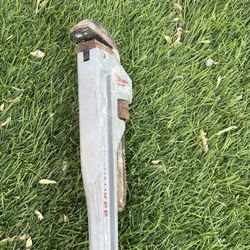 24 in. Aluminum Pipe Wrench