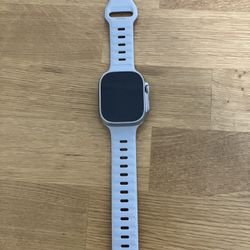 Apple Watch Ultra 2 Unlocked Natural Titanium