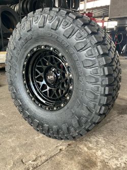Rines 17 en llanta 37 Toyo para Silverado y Sierra 🔥