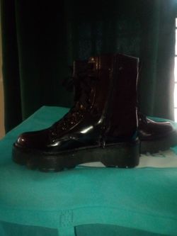 Patent Leather Platform Zip Up Boots