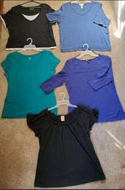 Lot of 5 Women's Size 1x (16/18) Shirts