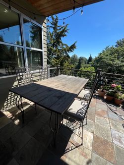 Free Outdoor Table and Chairs