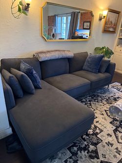 Soho Gray LAF Chase + RAF Sofa - 2024