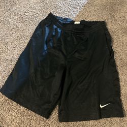 Vintage Black Nike Shorts Size Large